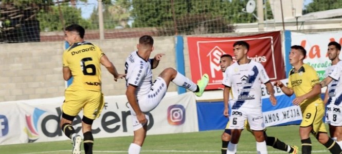 Deportivo Merlo, Charro, Comunicaciones, Cartero, Primera B