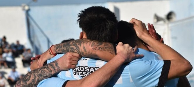 Racing De Córdoba, Academia, Primera Nacional, Zona A, Colegiales, Tricolor 