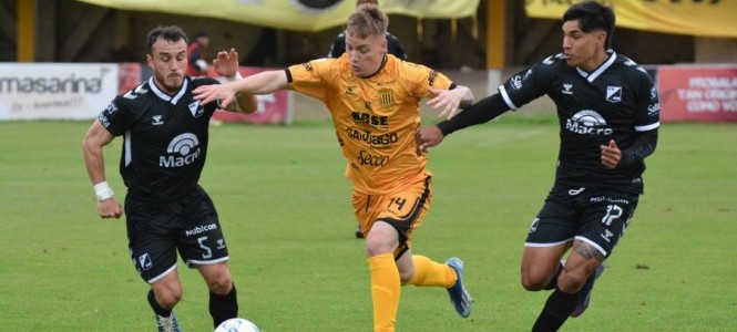 Mitre, Aurinegro, Primera Nacional, Zona B, Central Norte, Cuervo 
