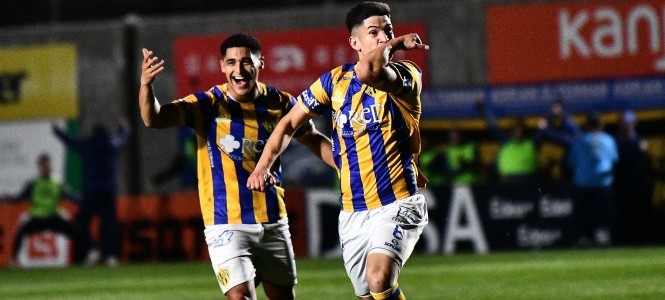 Atlanta, Racing de Córdoba, Primera Nacional. 
