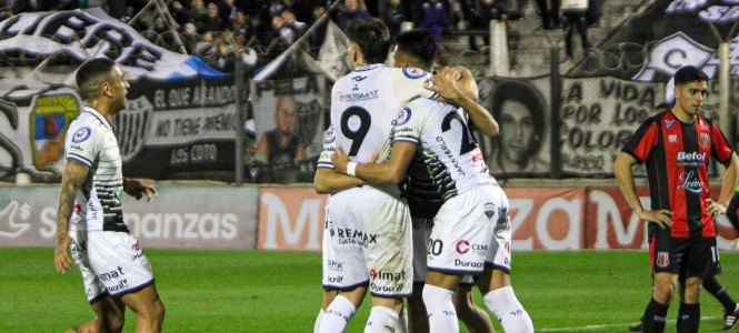 Estudiantes, Primera Nacional, Pincha, Defensores De Belgrano, Dragón 