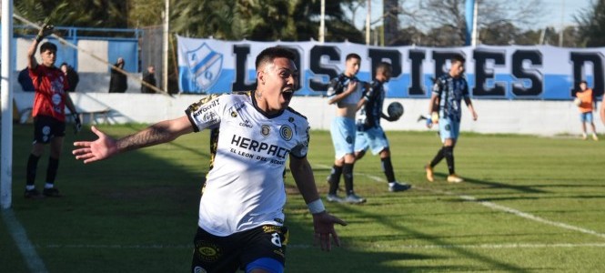 Argentino de Quilmes, Comunicaciones, Primera B. 